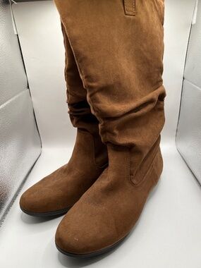 Arizona Jean Kerri Suede Boots